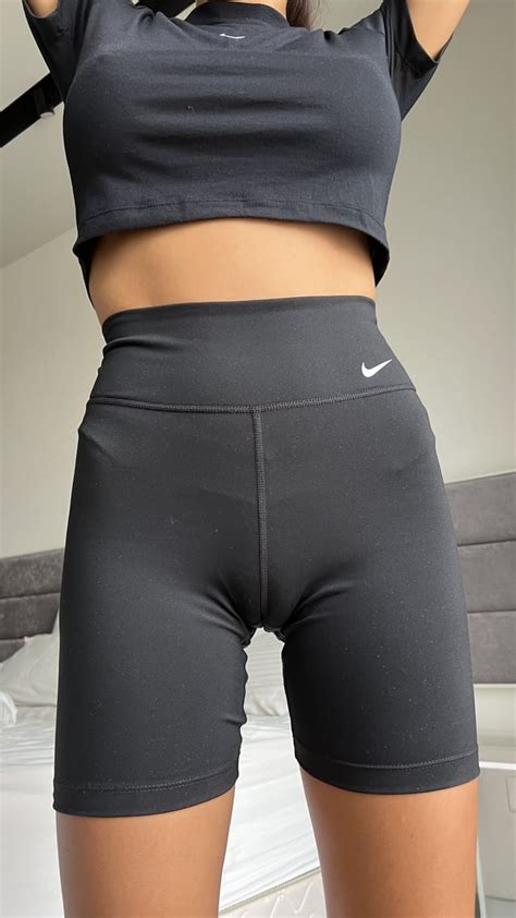 camel toe girls|Gym camel toe is the best! : r/cameltoeoriginals